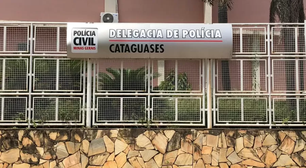 Madrasta morre após indício de envenenamento no feijão que serviu ao marido e enteado