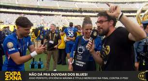 Namorada de Pedro Neto pede foto com comentarista da CazéTV durante festa do Chelsea