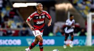 Flamengo define futuro de Wesley após proposta da Roma
