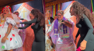 Raquel em ação! Taís Araújo imita sua personagem e rasga vestido da noiva em quadrilha