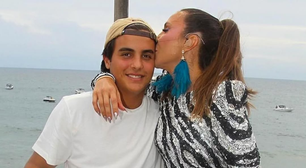 Com 1,85 m de altura e 15 anos, filho de Ivete Sangalo impressiona com músculos na academia