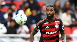 Gerson é recepcionado por Luiz Henrique e leva trote no Zenit