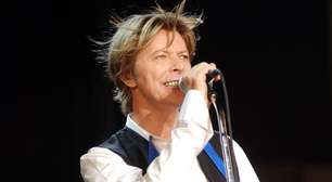 Novo livro apresenta fotos inéditas de David Bowie; confira