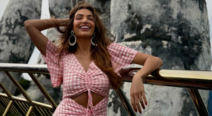 De xadrez a floral: Patrícia Poeta usa 3 vestidos lindos no Vietnã