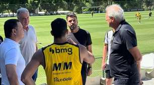 "Parabéns..": Torcida do Atlético-MG 'ironiza' provável movimento de mercado do clube