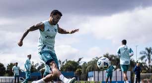 William treina normalmente e não deve ser problema para o Cruzeiro diante do Fluminense