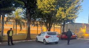 Mulher é flagrada dirigindo sem habilitação após prova teórica do Detran