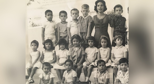 62 anos atrás: poucos vão lembrar, mas famoso cantor e ícone da TV estudaram juntos desde os 4 anos de idade; aos 11, eles tomaram um porre com artista lendário