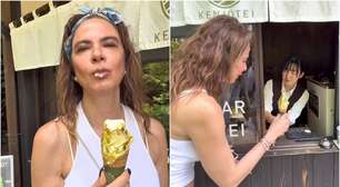 Luciana Gimenez toma sorvete coberto com folha de ouro no Japão