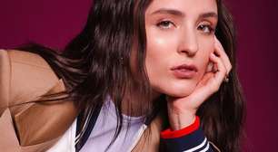 Larissa Manoela mistura tenniscore com 3 blazers oversized