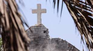 Papa lamenta ataque de Israel à única igreja católica de Gaza que deixou dois mortos