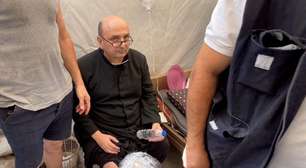 Ataques israelenses matam 22 em Gaza, 2 morrem em igreja com a qual papa Francisco falava frequentemente