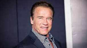 Arnold Schwarzenegger paga um dólar à Warner Bros há 29 anos para poder manter o objeto mítico de um de seus filmes de pior audiência