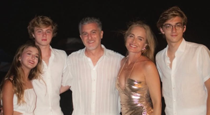 Enorme! Beleza de Eva, filha de Huck e Angélia, surpreende em fotos de praia