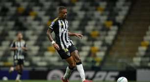 Caio Paulista é vítima de injúria racial em jogo do Atlético