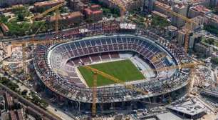 Barcelona adia retorno ao Camp Nou