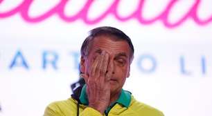 Medidas impostas a Bolsonaro foram decretadas em ação instaurada após tarifaço de Trump