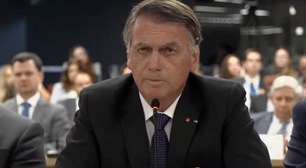 Bolsonaro não pode falar com Eduardo e está proibido de utilizar as redes sociais
