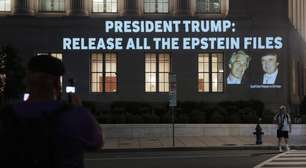 Trump falha ao tentar retomar controle da narrativa sobre caso Epstein e sofre pressão de aliados