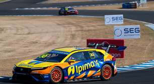 Stock Car: César Ramos fala sobre o pódio na Sprint e lamenta toque com Camilo