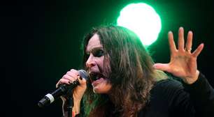 Ozzy Osbourne lutou nu com ladrão que invadiu sua casa em 2004, na Inglaterra