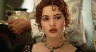 26 anos depois, a mão de Rose ainda está marcada na janela do carro de Titanic