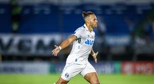 Grêmio anuncia renovação de contrato de Braithwaite