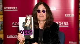Livros de Ozzy Osbourne aparecem entre os mais vendidos após morte do vocalista