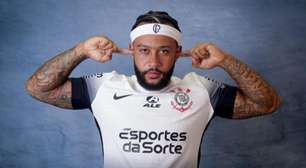 Torcida do Corinthians não perdoa Memphis Depay e Augusto Melo