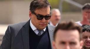 Trump reduz pena de George Santos, ex-deputado filho de brasileiros afastado por fraude