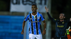Grêmio confirma lesão de André Henrique e +1 zagueiro antes de enfrentar o Palmeiras: "Estão fora"