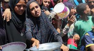 Fome extrema em Gaza: Israel diz que vai abrir corredores humanitários e permitir ajuda lançada por aviões