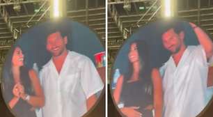 Messi aparece na 'kiss cam' do Coldplay, mas 'foge' de beijo em esposa