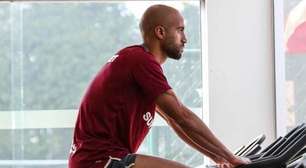 Lucas inicia transição física e dá novo passo em recuperação no São Paulo