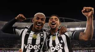 Davide celebra boa fase dos laterais do Botafogo, os garçons da noite