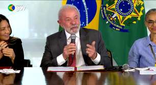 Lula se reúne com assessores após Trump oficializar tarifaço ao Brasil: 'Dia sagrado da soberania'