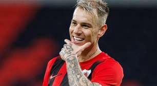 Grêmio insiste por Róger Guedes e envia terceira proposta ao Al-Rayyan