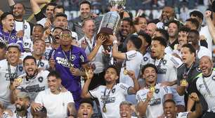 Volante campeão brasileiro e da Libertadores pelo Botafogo assina com o Porto, de Portugal
