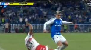 Fagner e Pottker trocam acusações após falta dura: 'Falou que queria que tivesse quebrado'