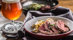 8 receitas que levam cerveja para celebrar o dia da bebida