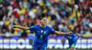 Amanda Gutierres em dose dupla: campeã e artilheira da Copa América