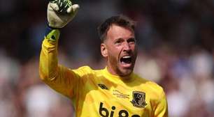 Botafogo busca contratação do goleiro Neto, do Bournemouth
