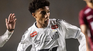 Quantia exorbitante! Veja o valor da multa rescisória de Robinho Jr no Santos