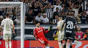 Vacilo absurdo e segundo tempo bem ruim do Flamengo