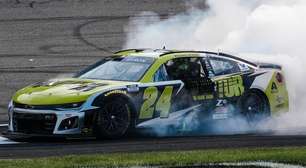 NASCAR: Byron vence em Iowa com estratégia ousada de economia de combustível