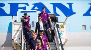 Jogadores do Barcelona reclamam de viagem e a classificam como de 'time pequeno'