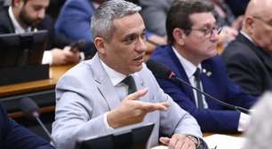 Gayer diz que nota escrita pelo presidente do partido dele sobre Bolsonaro é 'imbecil'