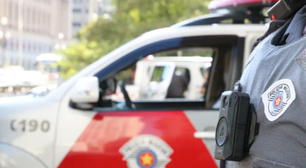 Bandidos armados invadem condomínio e fazem arrastão em bairro nobre de São Paulo