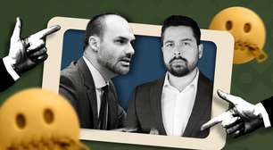Eduardo Bolsonaro e Paulo Figueiredo posam de defensores da imprensa que sempre atacaram