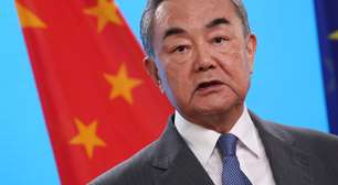 China apoia Brasil em resistência à "intimidação" tarifária, diz ministro das Relações Exteriores